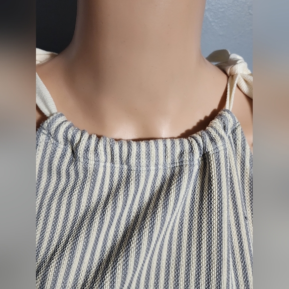 Madewell tie shoulder halter tank top striped size Medium stripes summer casual - Picture 2 of 10
